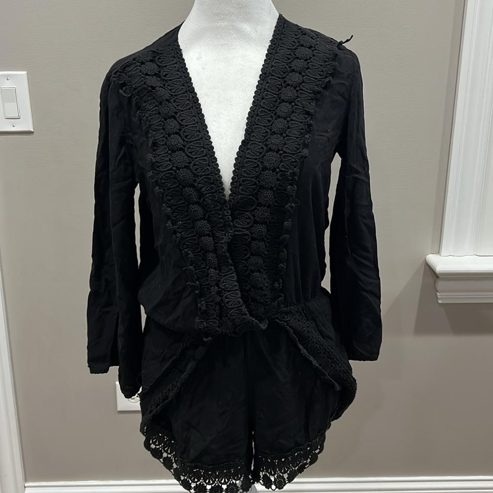La Blanca size small beach cover up